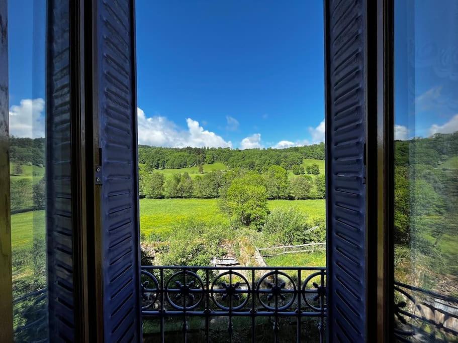 Gite A La Ferme Au Coeur De L'Auvergne Saint-Hippolyte  Luaran gambar